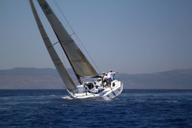 Bodrum, Hindi. 19 Ağustos 2016: Mustafa Koç 'un anısına Bodrum' da Türkiye Denizcilik Federasyonu tarafından yelkencilik yarışları düzenlendi.