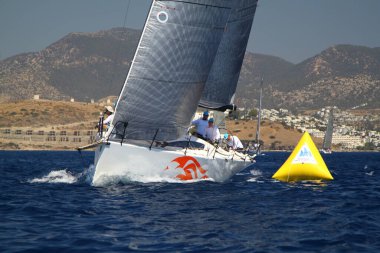 Bodrum, Hindi. 19 Ağustos 2016: Mustafa Koç 'un anısına Bodrum' da Türkiye Denizcilik Federasyonu tarafından yelkencilik yarışları düzenlendi.