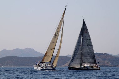 Bodrum, Hindi. 20 Ağustos 2016: Mustafa Koç 'un anısına Bodrum' da Türkiye Denizcilik Federasyonu tarafından yelkencilik yarışları düzenlendi.