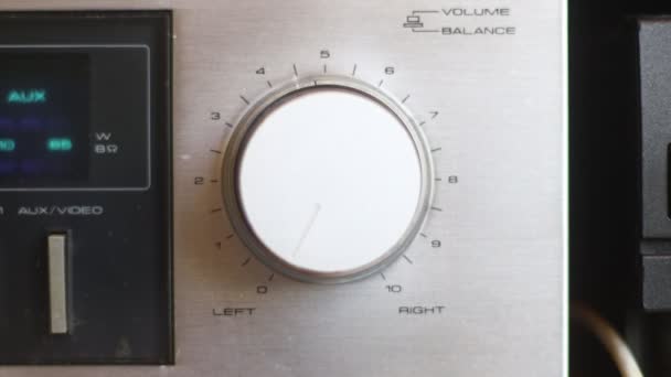 Close Hand Turning Volume Knob Home Stereo Unit — Stock Video