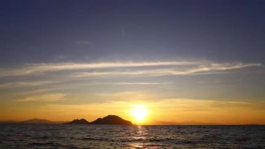 Deniz kenti Turgutreis ve muhteşem gün batımları. Bodrum, Türkiye