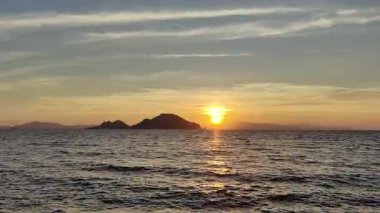 Deniz kenti Turgutreis ve muhteşem gün batımları. Bodrum, Türkiye