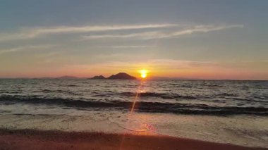 Deniz kenti Turgutreis ve muhteşem gün batımları. Bodrum, Türkiye