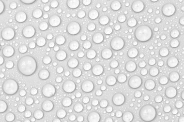 Beyaz arkaplan dokusuna su damlaları. Arkaplan camı su damlalarıyla kaplı. Sudaki kabarcıklar