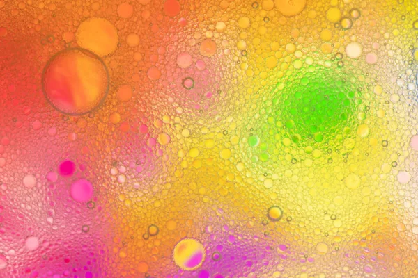 Abstraktní Obraz Olejových Vodově Žlutých Pivních Bublin Žlutý Bílý Umělecký — Stock fotografie