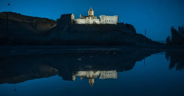 Lago Igreja Cristã Backgroun Noite — Fotografia de Stock