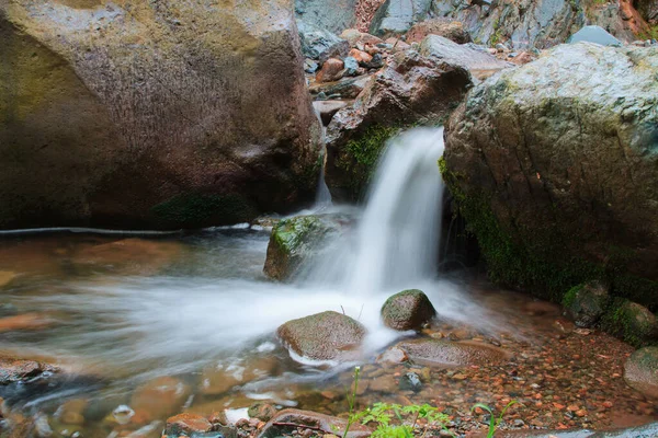 Beautiful Waterfall Mountains White Foamy Water — Stock Photo, Image