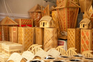 Bambu El Sanatları, Bangladeş halkı Bengali Yeni Yılı ya da Pohela Baishakh 'ı kutlamak için düzenlenen bir mitinge katıldı.