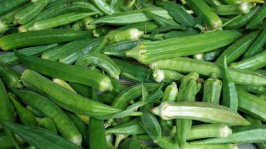 Hanımefendinin parmakları bamyanın alternatif İngilizce adıdır. Hollyhock ailesinin sümüklü tohumları. Hanımefendinin parmakları bamyanın alternatif İngilizce adıdır. Hollyhock ailesinin sümüksü tohumları..