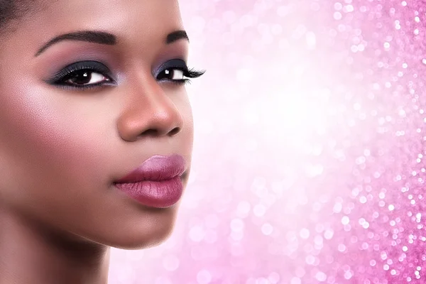 Maquiagem de mulher africana — Fotografia de Stock