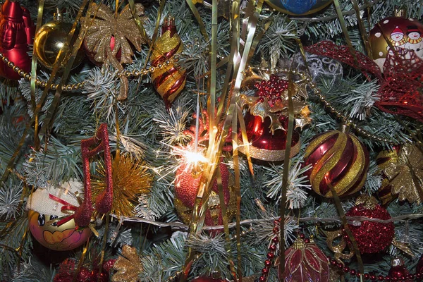 Ağaçtaki Güzel Noel Süsleri Tatil Konsepti — Stok fotoğraf