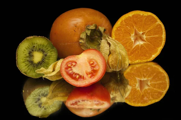 Composition Fruits Frais Assortis Avec Tomate Sur Fond Sombre Vue — Photo