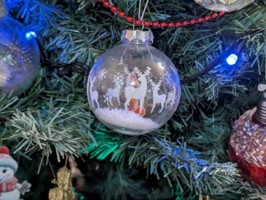 Yakın çekim görünümü güzel Noel süslemeleri