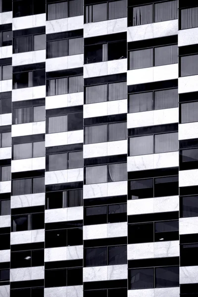 Ventanas modernas y anidadas — Foto de Stock