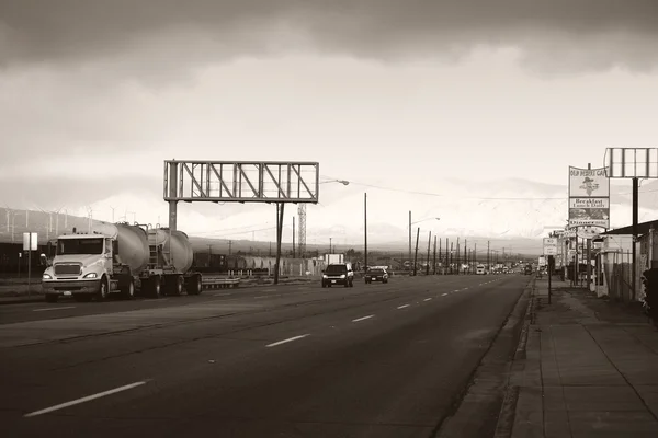 Головна вулиця міста Mojave — стокове фото