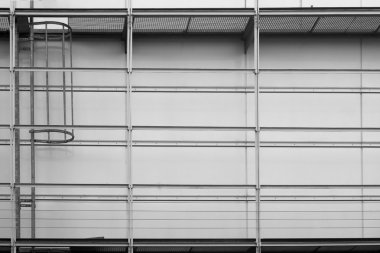 İskele ve yangın merdiveni