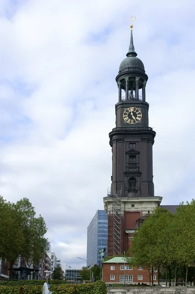 St. michaelis kyrka hamburg — Stockfoto