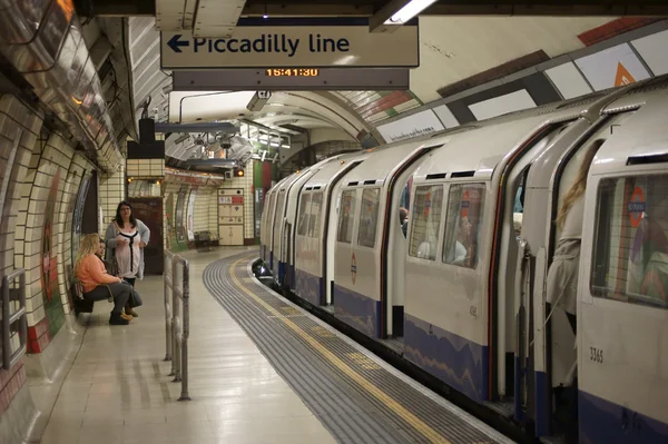 Tunnelbana london — Stockfoto