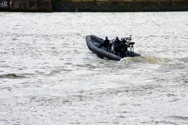 Barco de motor — Foto de Stock