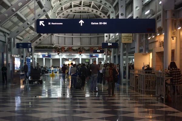 시카고 공항 터미널 — 스톡 사진