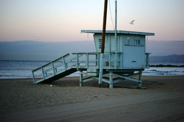 Casa de guarda junto ao mar — Fotografia de Stock