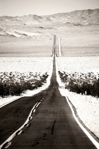 Cesta k Death Valley Junction — Stock fotografie