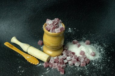 çok lezzetli ve renkli tatlılar ve tatlılar.