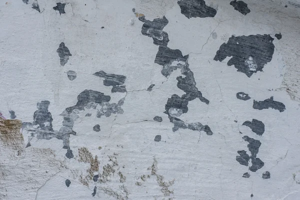 Eski sıva ile kaplı duvar.