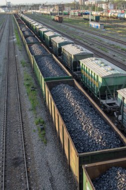 Endüstriyel Ürünler trenlerle raylar üzerinde durmak