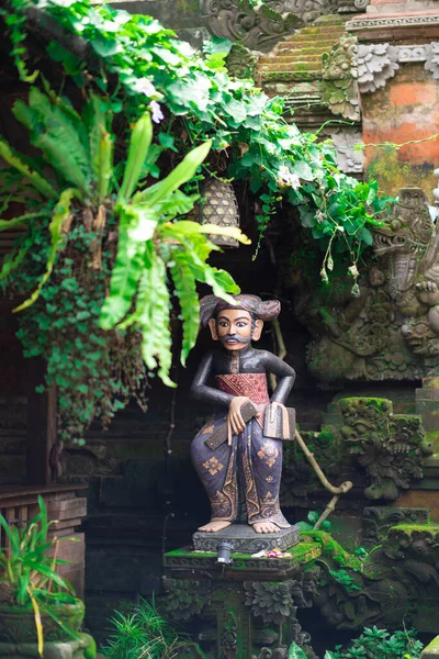 Каменная Статуя Божества Острове Бали Индонезия — стоковое фото