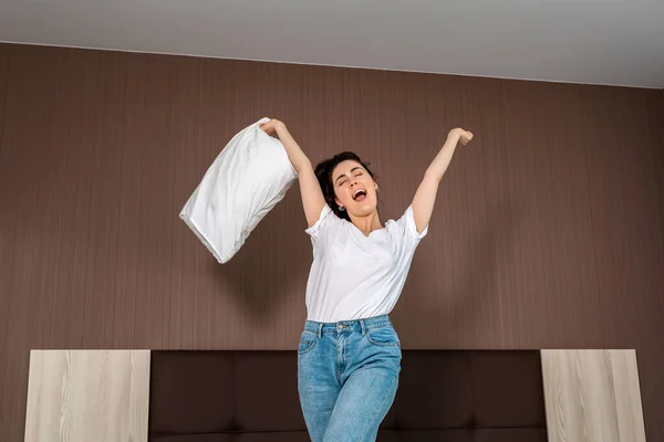 Happy Emotions Young Woman Sings Cheers Pillow Her Hands Indoor — Stock Photo, Image