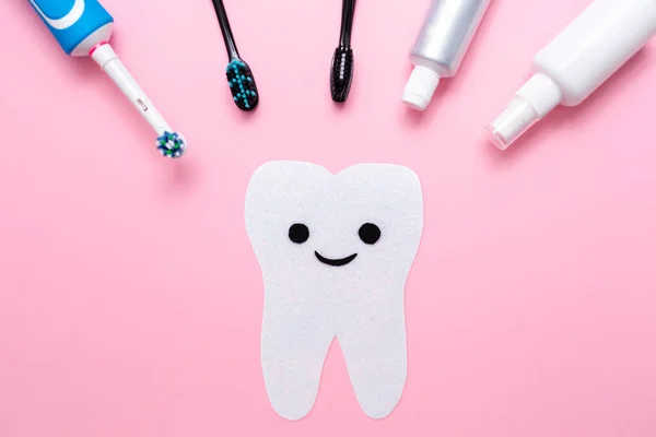 Concepto Higiene Cavidad Oral Cepillo Dientes Eléctrico Cepillos Dientes Plástico — Foto de Stock