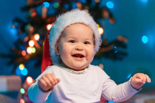 Buon Natale Ciao Ritratto Bambino Felice Con Cappello Natale Luci — Foto Stock