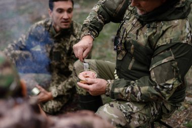 Avcılar Konserve Yemek Pikniği Pişiriyor.