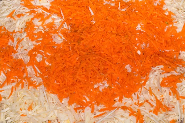 Zanahoria Fresca Rallada Una Pila Col Blanca Rallada Para Preparar — Foto de Stock