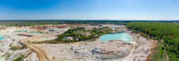 China Clay Pit Small Quarry Lakes Turquoise Water Clear Sky — Stock Photo, Image