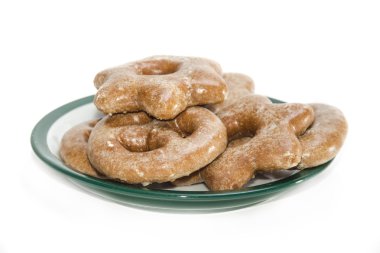 farklı şekiller bir tepside kek