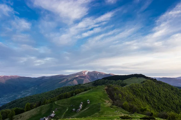 カルパチア山脈の日の出 ストック画像