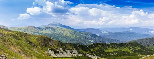 Paisaje Cárpatos —  Fotos de Stock