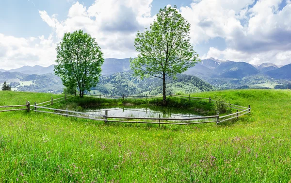 Lago Montanha — Fotografia de Stock