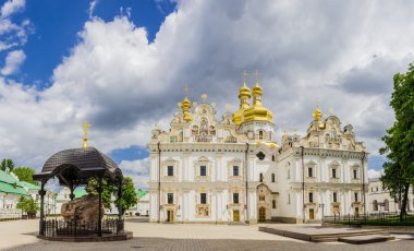 Kiev-pechersk lavra