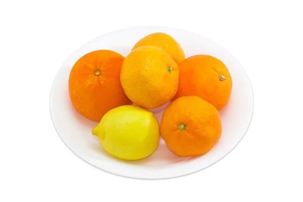Mehrere frische ganze Mandarinen, Zitronen und Orangen — Stockfoto