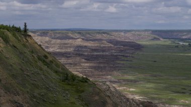 Vadi manzarası, Drumheller, Red Deer River, Alberta, Kanada