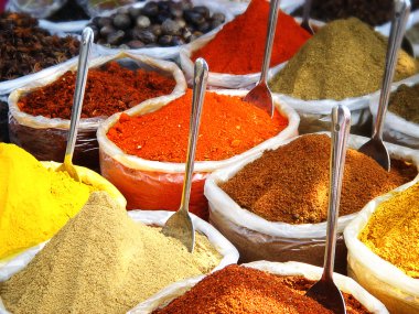 Baharat Hint pazarında