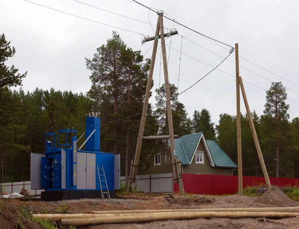 Bouw van transformator onderstation en transmissie lijn — Stockfoto