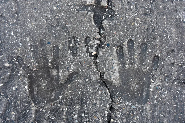 Handabdrücke in Beton — Stockfoto