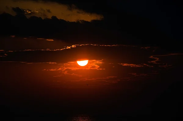 Puesta de sol sobre el lago Michigan — Foto de Stock