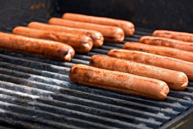 Sosisli sandviç Barbekü Izgara