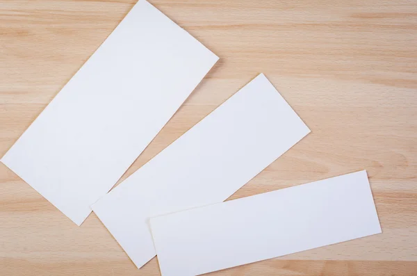 Pequeños pedazos de papel — Foto de Stock