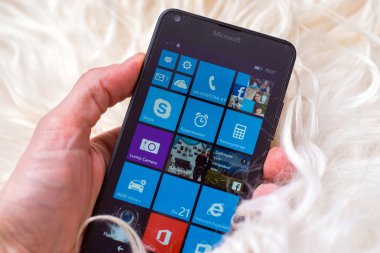 telefon ile ortam simgesi ekranda